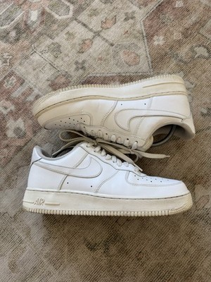 Nike Air Force 1 ''Triple White'' Low Top Classic Sneakers us size 9.5 Men