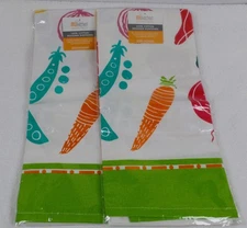 MU Kitchen Towel Raddish Carrot Peas Onion Tomato Vegetables-20"x30" 100% Cotton