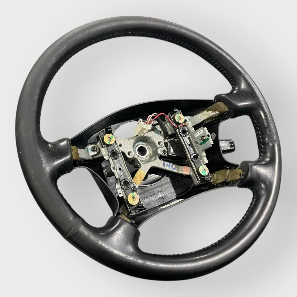 1998-2002 TOYOTA 4RUNNER VOLANTE DE COURO PRETO CRUZEIRO EQUIPADO USADO FABRICANTE DE EQUIPAMENTO ORIGINAL - Imagem 2 de 4