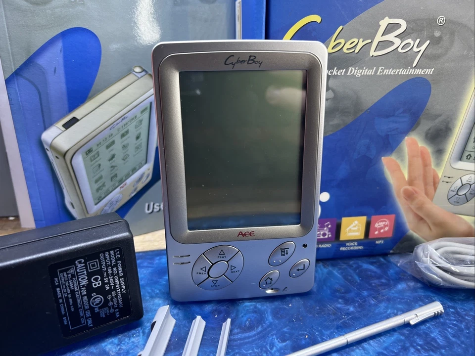 Vintage Handheld PC Cyberboy PA-100 New Pre-Release 2001 MP3 Radio Camera Tested - Image 2 of 4