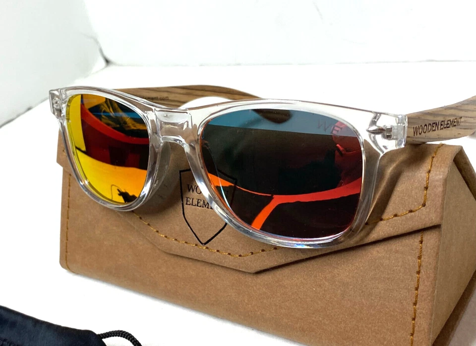 Elemento de madera color cruz lente roja brazos de madera de cebra Foto 4 de 4