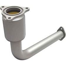 Magnaflow OEM Grade EPA Direct-Fit Catalytic Converter For 1999-02 Suzuki Esteem