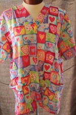 Peaches Scrub Top Uniform Medical Short Sleeve Sz Medium Hearts