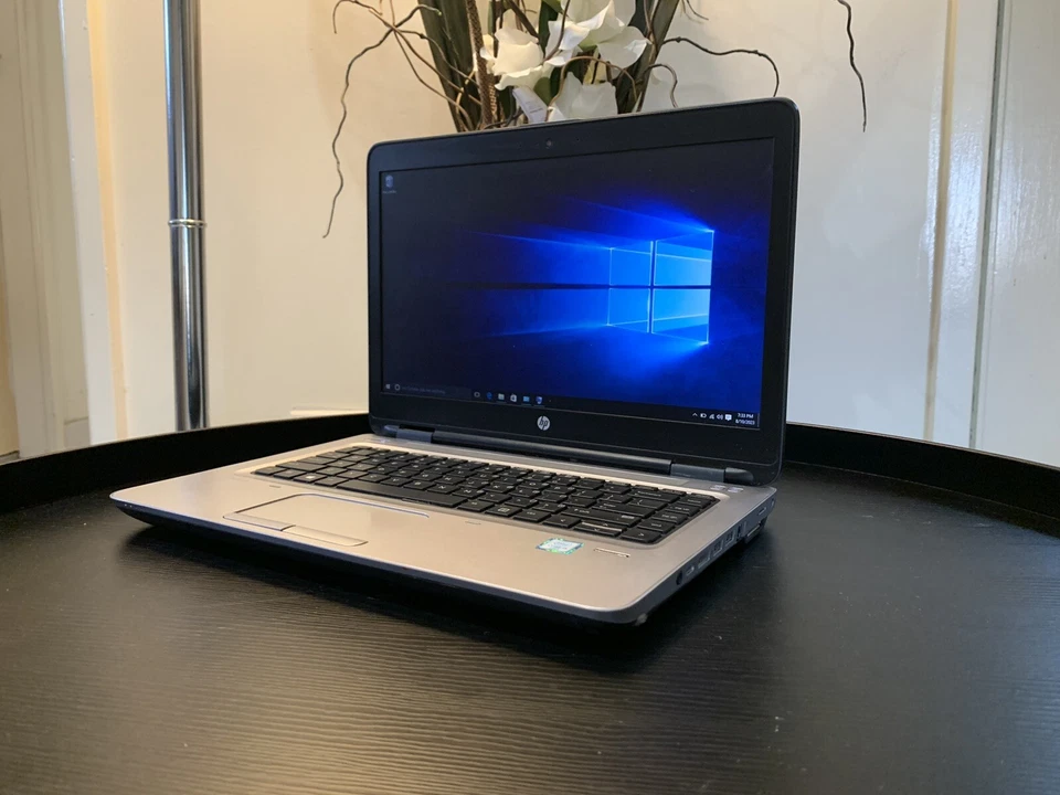 HP ProBook 640 G2 14" Laptop Intel i5-6300U@2.4GHz| 8GB RAM| 256GB SSD - Image 2 of 4