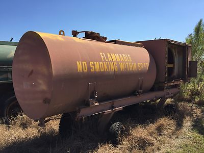 chevy express 2500 gas tank size