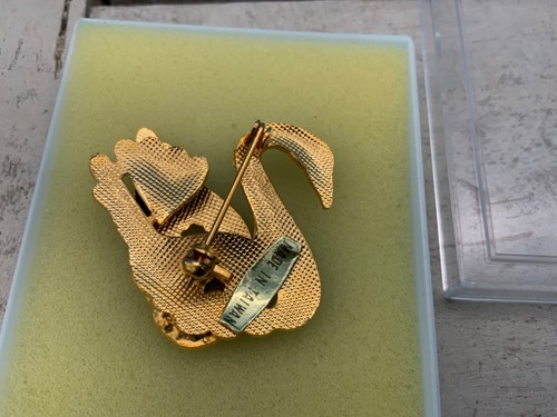Multicolor Blue Cloisonné Swan Brooch Pin Layered, Taiwan - Picture 3 of 4