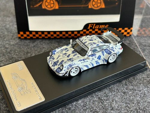 Flame 1/64 Porsche Wide-body Luminous Blue and White Car Model 993/964 RWB - Picture 12 of 20