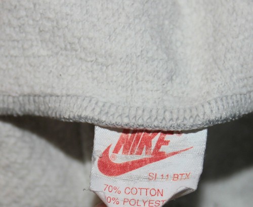 Camisa vintage Nike gris cruz de entrenamiento talla S - Imagen 7 de 7