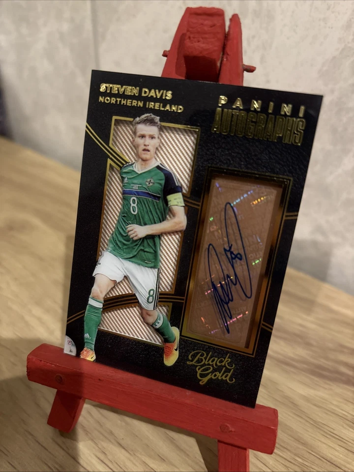 2016-17 Panini Black Gold Autographs Steven Davis Auto Northern Ireland #A-SD - Image 3 of 4
