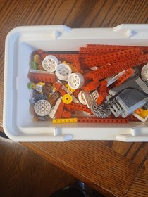 Lego Retired Wedo Education  9585 InCompleted Used,  No Booklets Parts Lot 