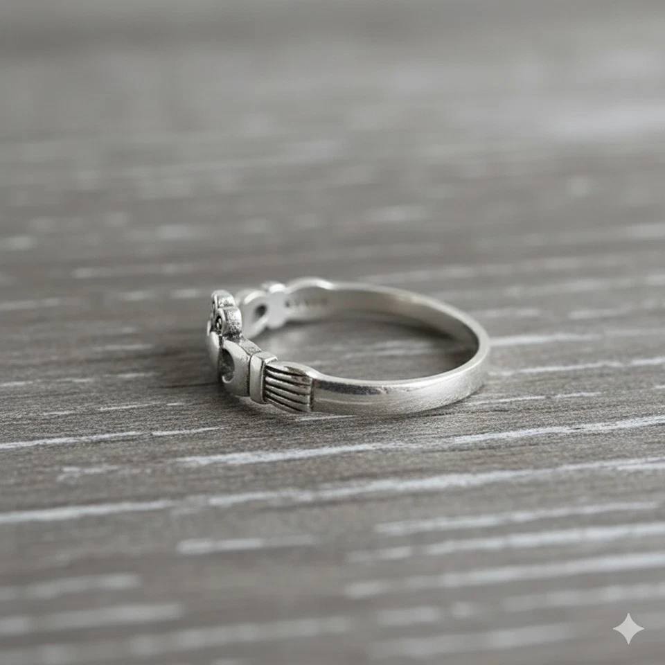 Oxidized 925 Silver Claddagh Rings, Irish Heritage Love Friendship Celtic Band - Image 4 of 4