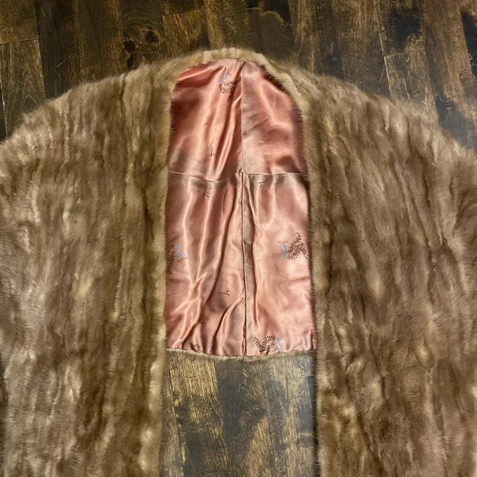 Envoltório xale nupcial vintage 1960-70 estola pele de vison taupe - Imagem 2 de 4