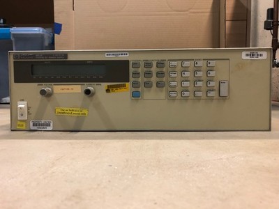 HP 6653A System Power Supply 0-35V 0-15A, Powers up and works