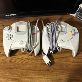 SEGA Dreamcast HKT-3020 White Console, 2 Controllers, Windows CE, NTSC-U/C