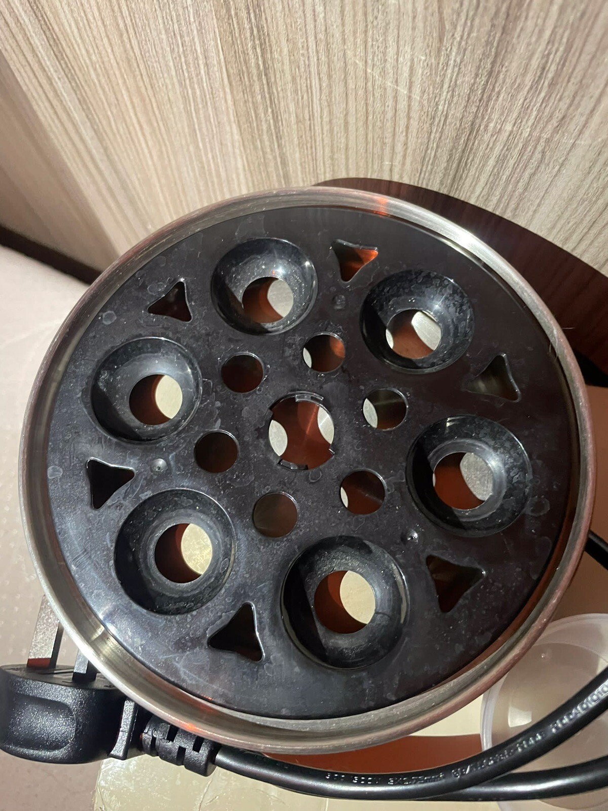 Salter 6 Egg Cooker Electric Poacher Boiler For Soft, Medium or Hard