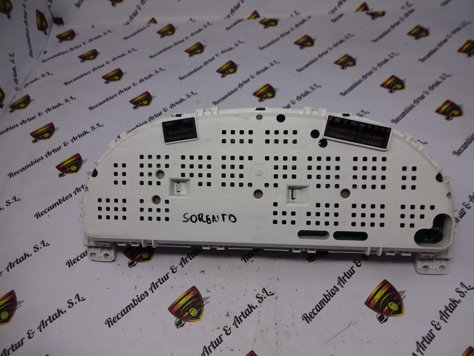 Control panel Kia Sorento 940133E190 94013-3E190