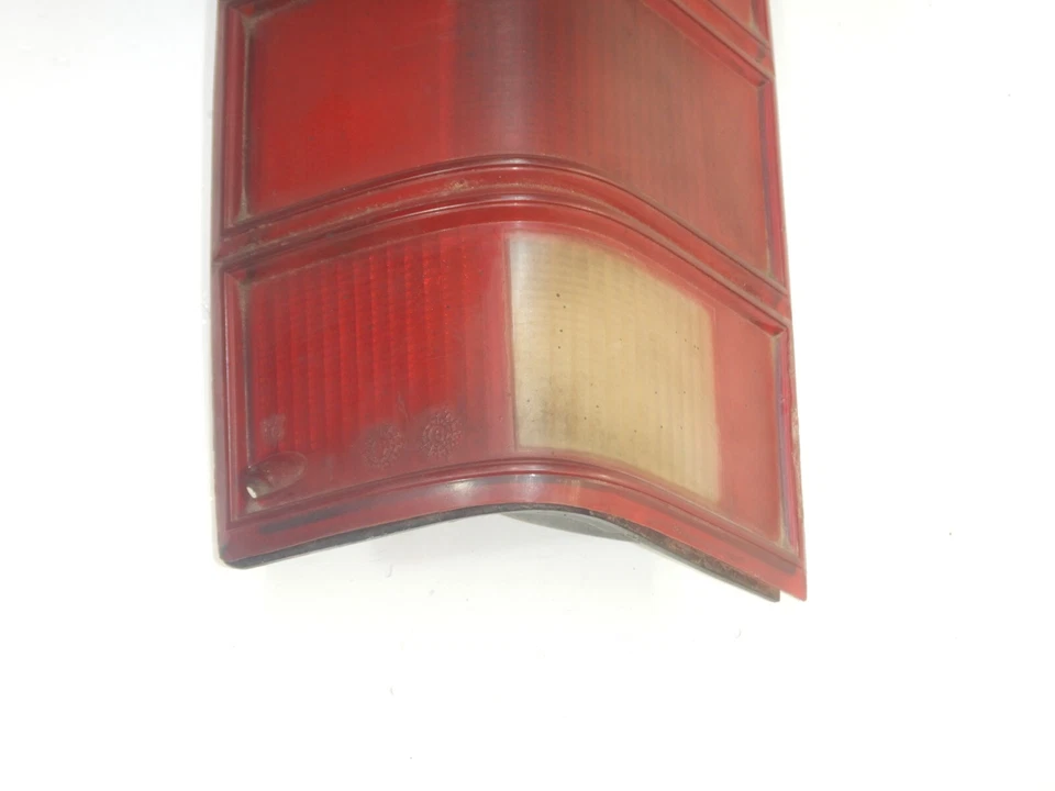 Luz trasera para conductor Jeep Comanche MJ 86-92 8956001035 ENVÍO GRATUITO Foto 2 de 4