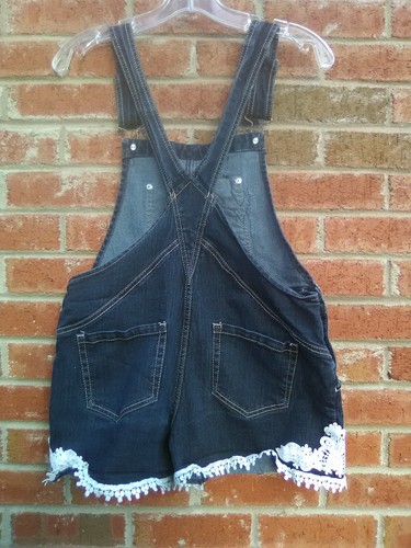 JORDACHE Girls XL(14-16) Blue Jean Denim Bib Shorts White Floral Fringe Applique - Picture 8 of 8