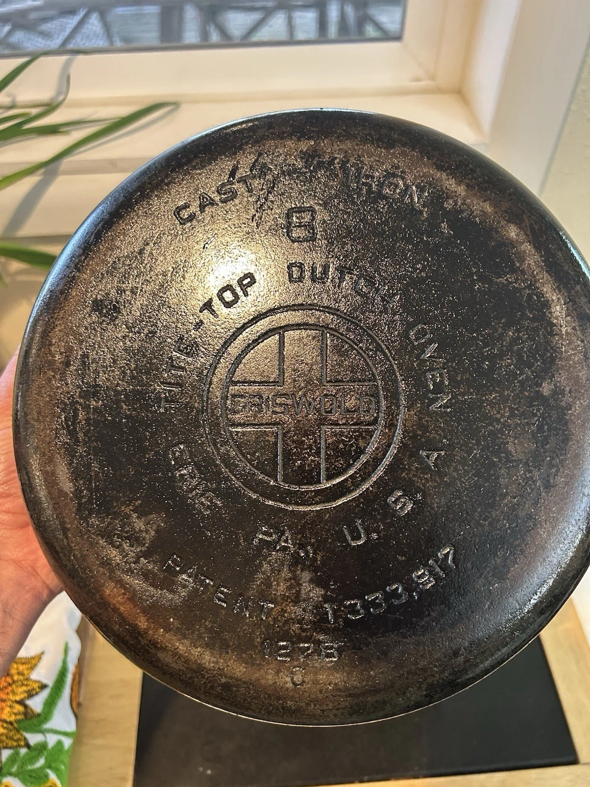 Vintage Griswold Cast Iron Dutch Oven 8 1278 A w/ #8 Lid