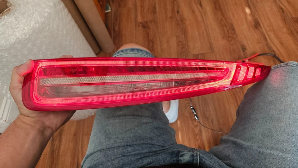 2012 2013 2014 2015 2016 Porsche 911 Carrera LED Tail Light RH Right Passenger — 第 3/4 张图片