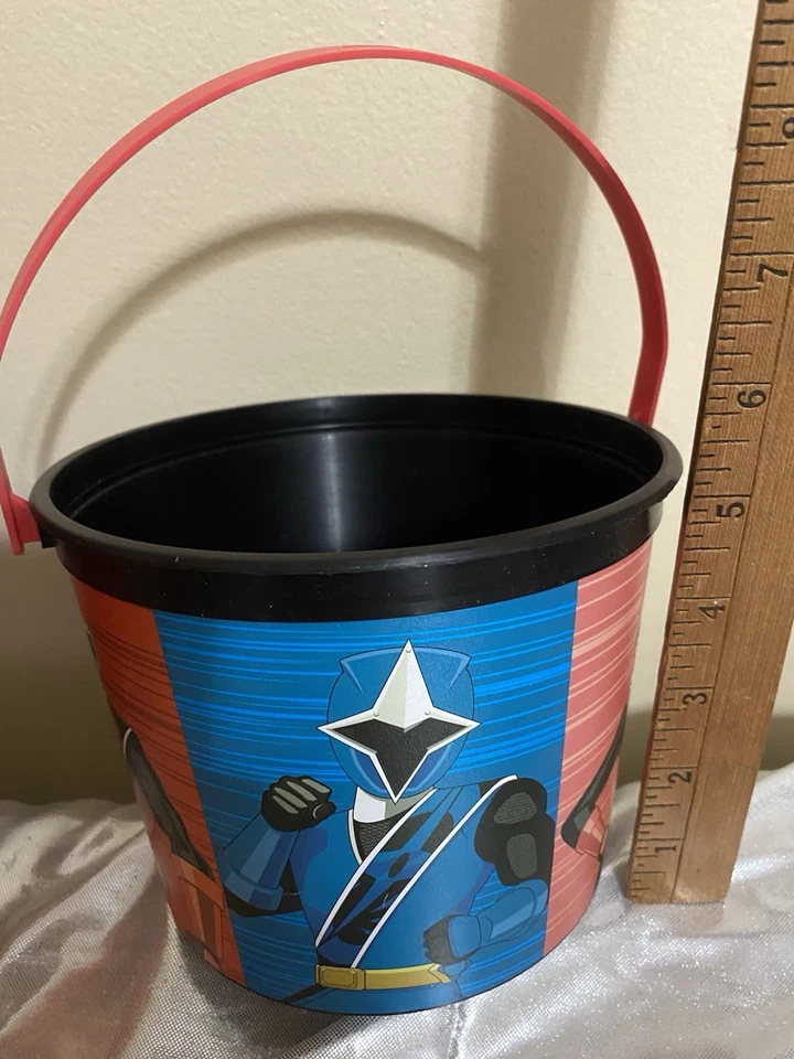 Suprimentos para festas Power Rangers favoritos para 6 e baldes, pulseiras, borrachas pulseiras - Imagem 3 de 4