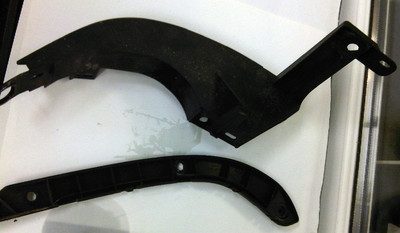Saab 9-3 Stoßstange Halterungen hinten links 03-11 12786312 12804177 4-türig