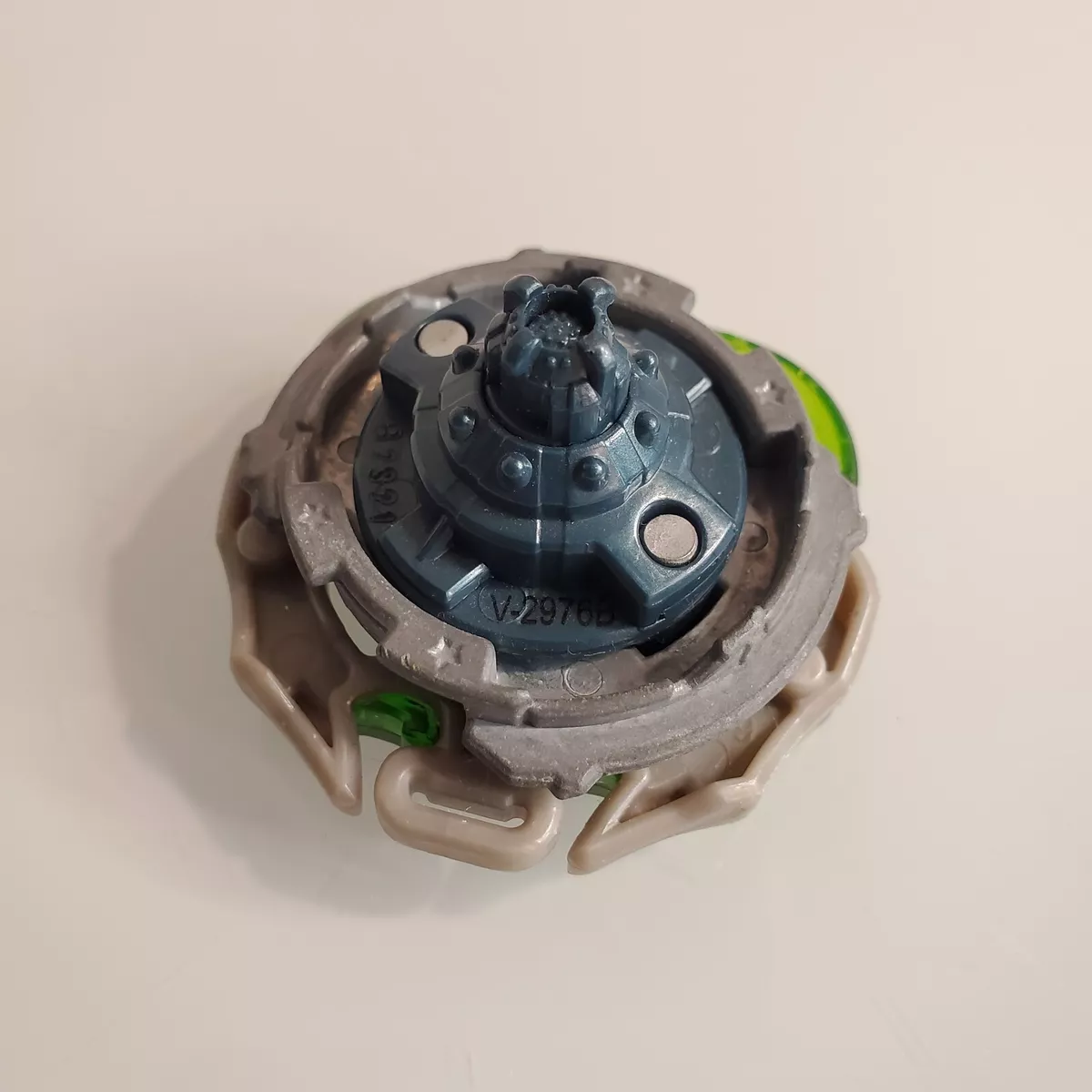 Beyblade Burst Turbo Hasbro, Thorns-X Minoboros M4