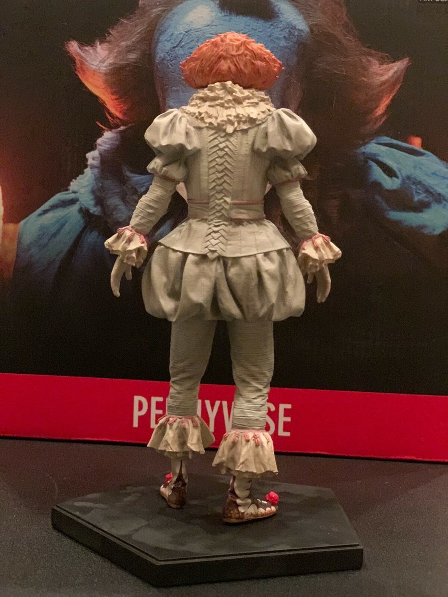 OPEN ITEM* Iron Studios IT Pennywise Deluxe Fine Art Scale 1