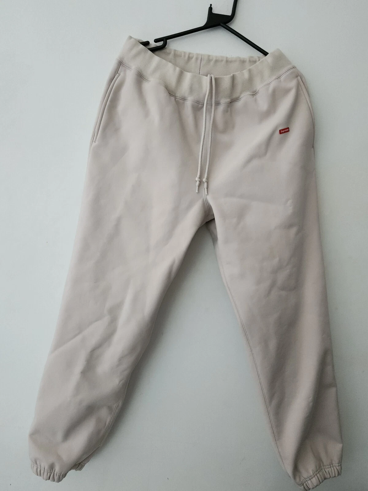 FW21 Supreme Gore Windstopper Jogginghose Wasserfest