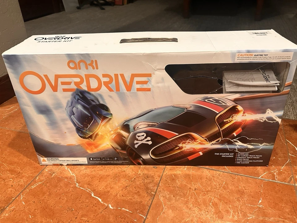 ANKI OVERDRIVE STARTER KIT 3 SUPERCARS 10 TRACK PIECES - Image 2 of 4
