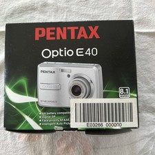 PENTAX Optio E40 8.1MP Compact Digital Camera Silver With Accessories and Box.