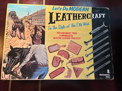 Vintage Tandy Leathercraft Beginners Kit 5500  Modern Genuine Leather Projects