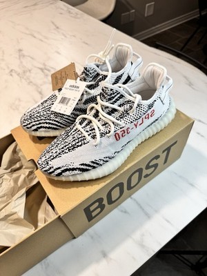 ADIDAS YEEZY BOOST 350 V2 ZEBRA US 8.5 BRAND NEW WITH BOX AUTHENTIC