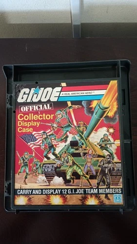 GI Joe 1982 Vintage Lot 3.75 ARAH with collector's case and vehicles