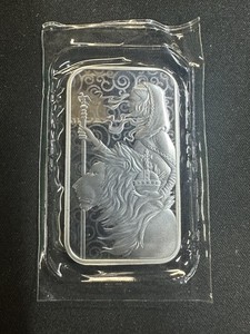 1オンス Una and the Lion 2000 A.D. 銀貨 1オンス Una and the Lion 2000 A.D. 銀貨 1オンス Una and the Lion