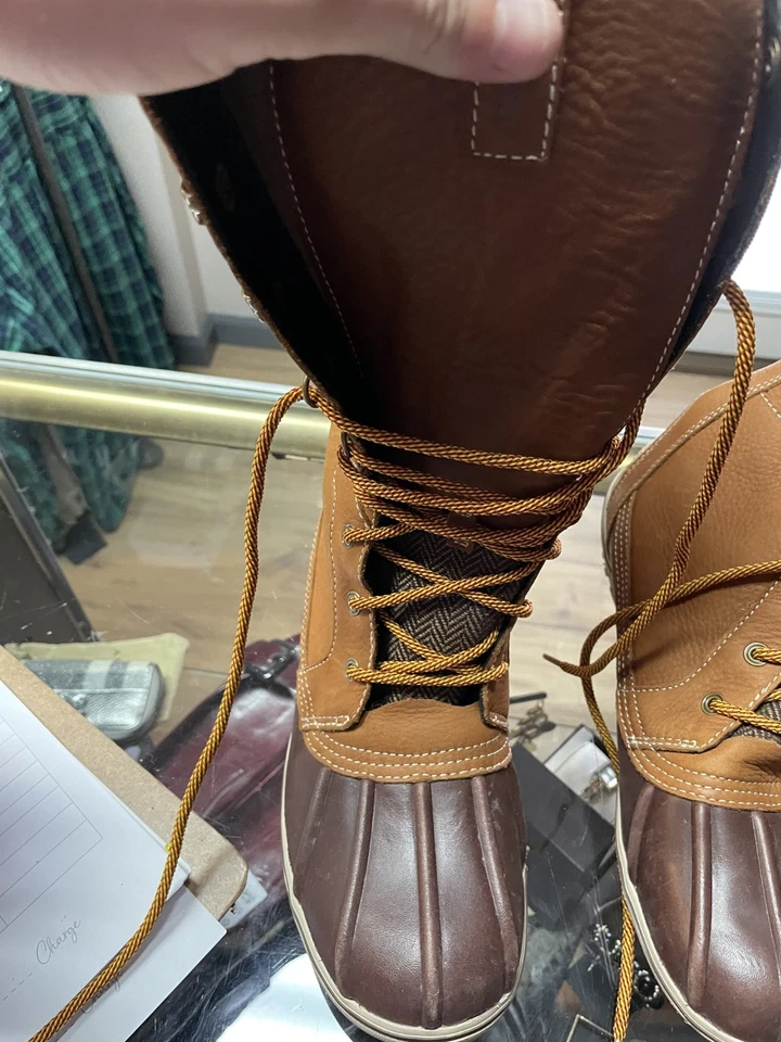 LL Bean Ladies Brown All Weather Waterproof Boots - Size 8.5 - Image 2 of 4