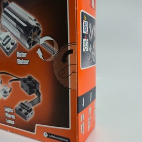 LEGO Power Functions Motor Set 8293 Motor Battery Box Switch Lights New Sealed