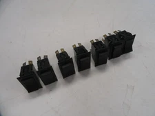 CARLING TECHNOLOGIES OLD STYLE ROCKER SWITCH SET OF (7) BLACK MARINE BOAT