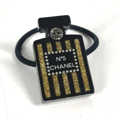 CHANEL 17A Logo perfume bottle design rhinestone glitter CC  display picture 1