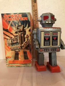 space fighter robot toy