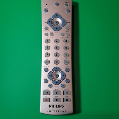 Philips Universal Remote Control CL015 Silver Pre-owned Tested And Working OEM