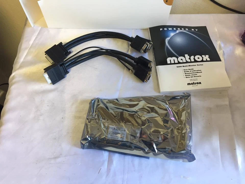 Matrox Multi-Monitor Series G200 graphics card - MGA G200 - 32 MB NEW KIT! - Image 3 of 3