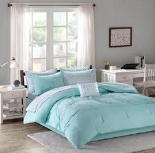 Devynn 7-Piece Aqua Twin Embroidered Comforter Set with Bed Sheets