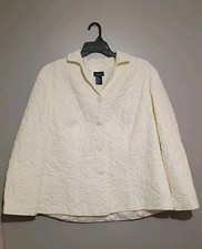 R.Q.T Chic Cream Quilted Blazer Size 2X