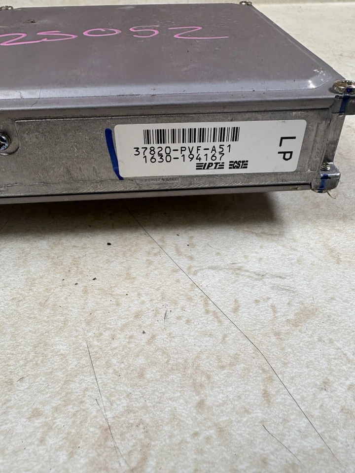 37820PVFA51 Honda Pilot 2003-2004 Unidad de control del motor Módulo ECU 4J9 167 B1 Foto 3 de 4
