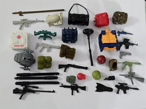 X-281 VINTAGE 1980'S HASBRO GI JOE FIGURE WEAPONS AND ACCESSORIES LOT