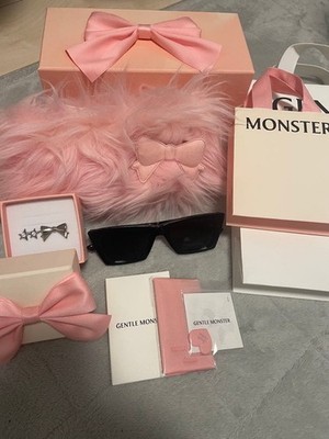 GENTLE MONSTER Jennie Jentle Salon BABY PONY 01 Black Cat Eye