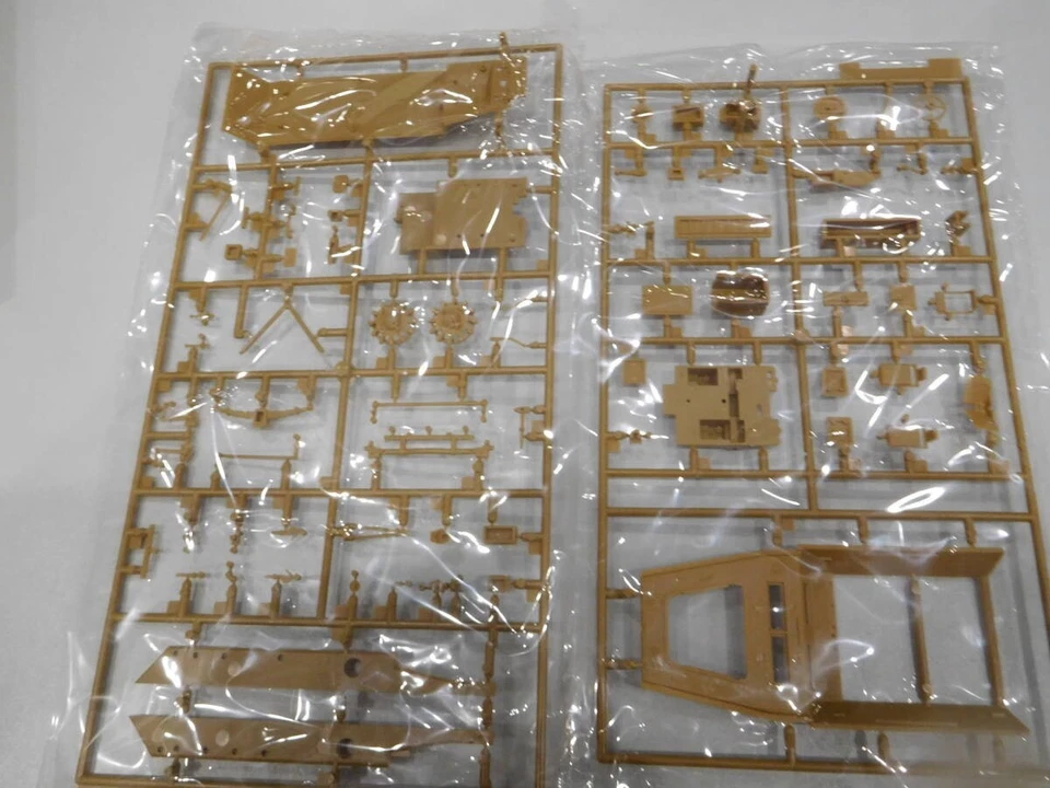 1/35 German Gunze sdkfz250/1 NEU & SS25 Armored Division Le Sinn Kit - Immagine 4 di 4