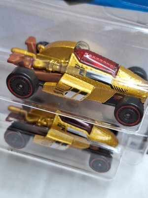 (2) NEW 2026 HOT WHEELS GOLD TREASURE HUNT 2 JET Z #4/5 HW DREAM GARAGE Lot of 2