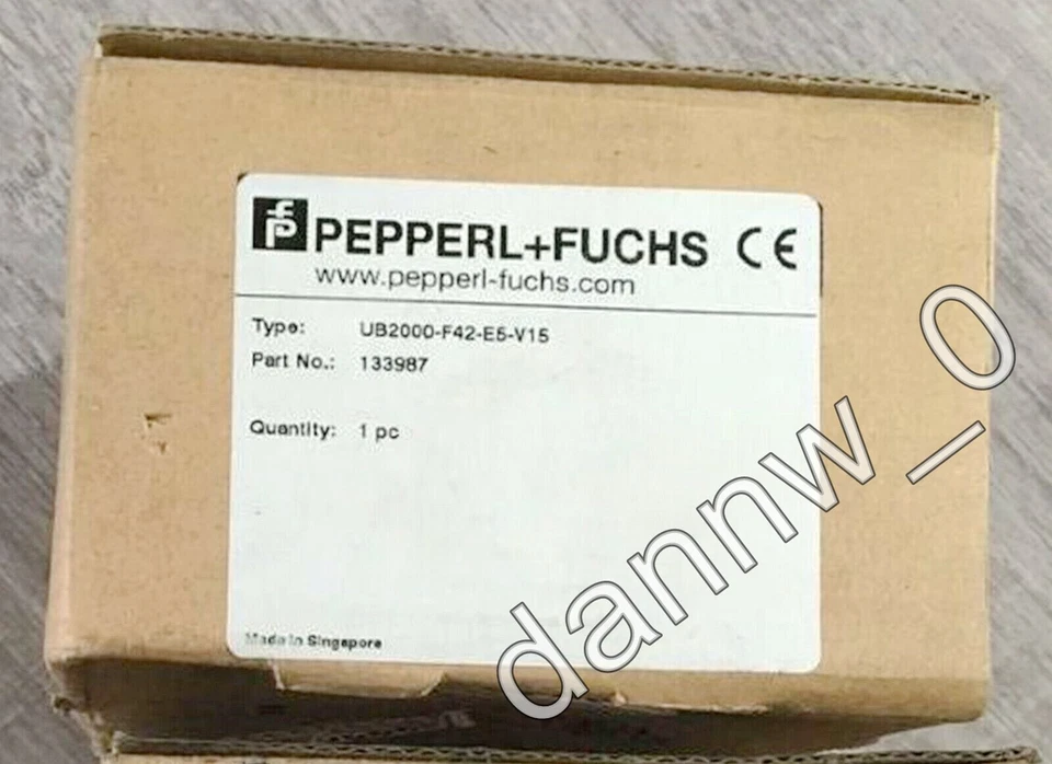 New In Box genuine Pepperl+Fuchs P+F UB2000-F42-E5-V15 Ultrasonic Sensor - image 3 of 3